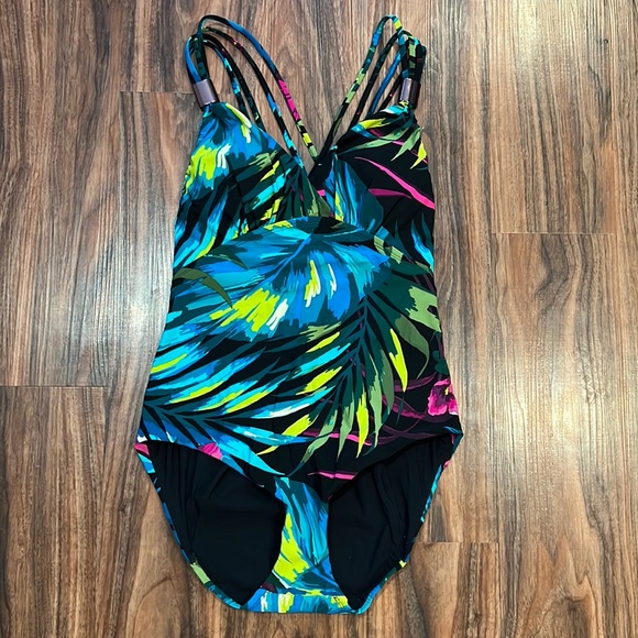 NWOT Amoressa Jungle Borneo One Piece - Picture 8 of 16